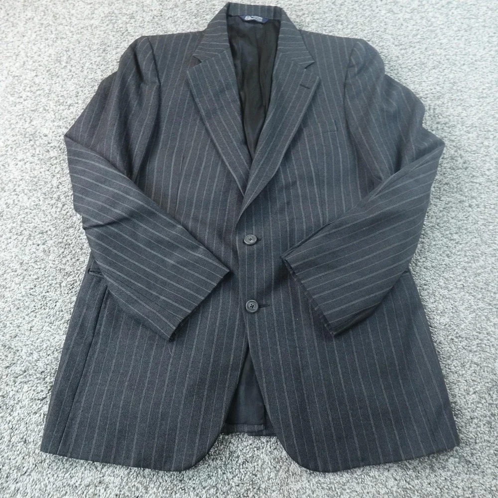 VTG Burberrys Blazer Mens 38 Gray Pinstripe Wool Sport Coat Suit Jacket Top USA